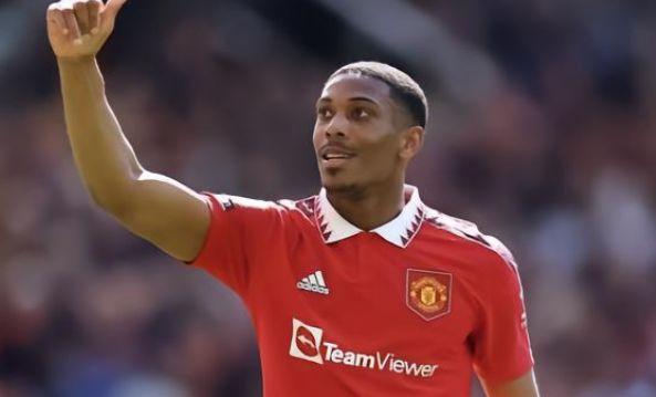 由于中锋的 由于中锋的